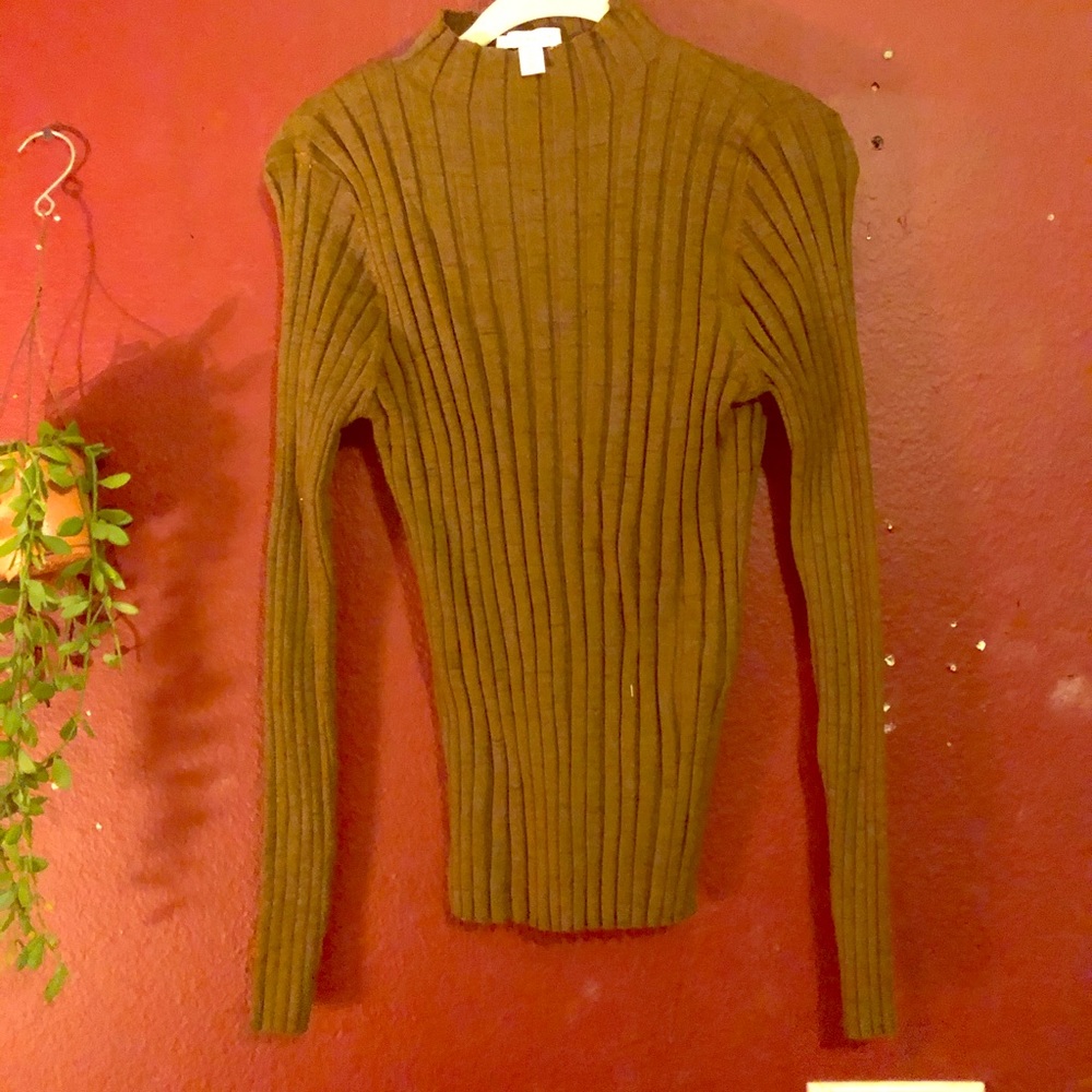 Never worn